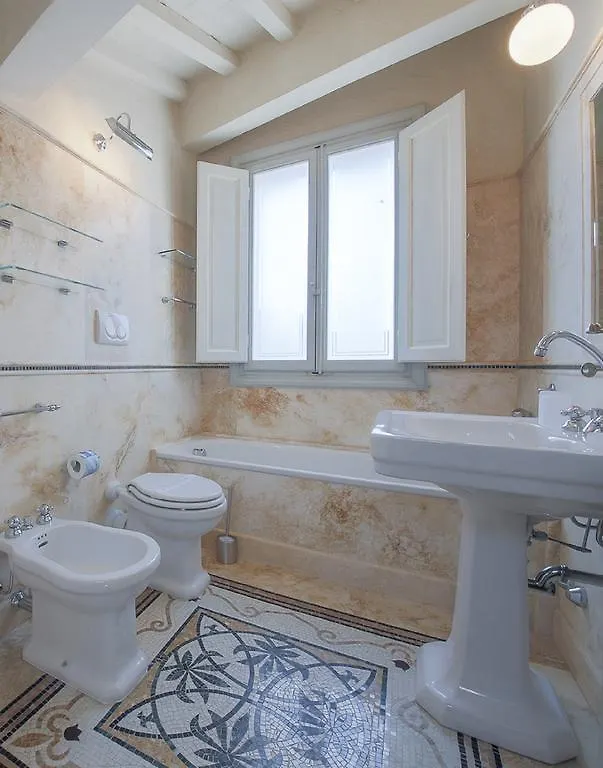 Apartments Florence - Ricasoli Terrace